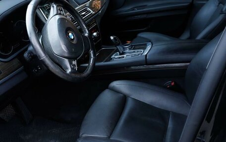 BMW 7 серия, 2013 год, 2 550 000 рублей, 14 фотография