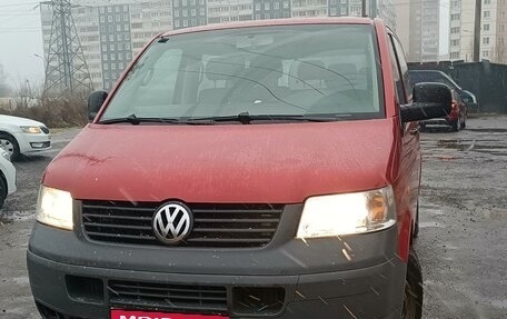 Volkswagen Transporter T5 рестайлинг, 2004 год, 999 999 рублей, 2 фотография