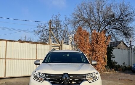 Renault Duster, 2022 год, 2 700 000 рублей, 4 фотография