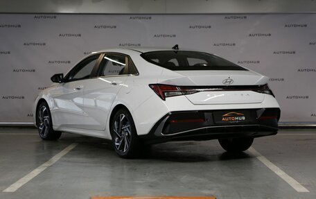 Hyundai Elantra, 2024 год, 2 620 000 рублей, 5 фотография