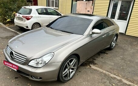 Mercedes-Benz CLS, 2005 год, 999 999 рублей, 10 фотография