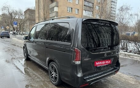 Mercedes-Benz V-Класс, 2024 год, 15 200 000 рублей, 3 фотография