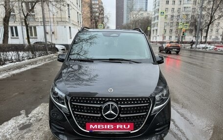 Mercedes-Benz V-Класс, 2024 год, 15 200 000 рублей, 5 фотография