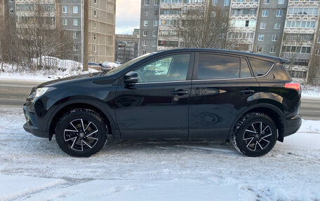 Toyota RAV4, 2016 год, 2 630 000 рублей, 2 фотография