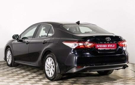 Toyota Camry, 2021 год, 3 589 000 рублей, 7 фотография