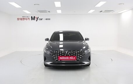 Hyundai Grandeur, 2021 год, 2 450 000 рублей, 2 фотография