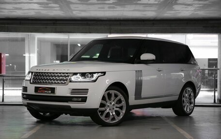 Land Rover Range Rover IV рестайлинг, 2015 год, 5 900 000 рублей, 3 фотография