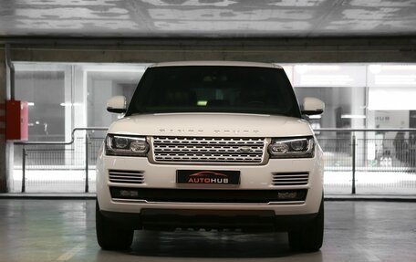 Land Rover Range Rover IV рестайлинг, 2015 год, 5 900 000 рублей, 2 фотография