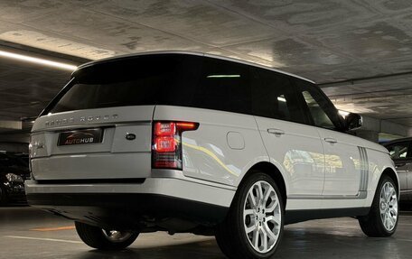 Land Rover Range Rover IV рестайлинг, 2015 год, 5 900 000 рублей, 13 фотография