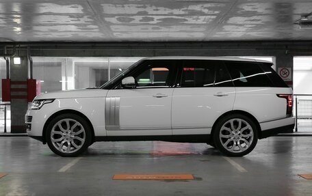 Land Rover Range Rover IV рестайлинг, 2015 год, 5 900 000 рублей, 4 фотография