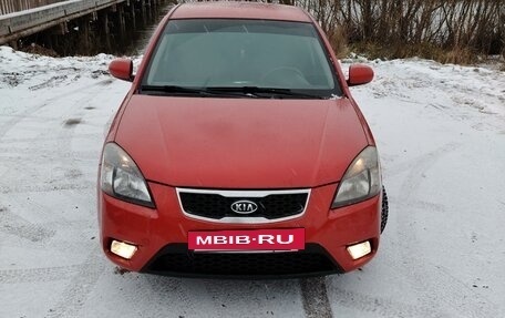 KIA Rio II, 2010 год, 665 000 рублей, 2 фотография