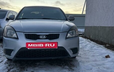 KIA Rio II, 2011 год, 650 000 рублей, 8 фотография