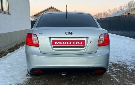 KIA Rio II, 2011 год, 650 000 рублей, 7 фотография