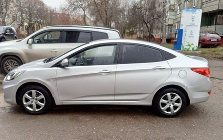 Hyundai Solaris II рестайлинг, 2012 год, 960 000 рублей, 7 фотография