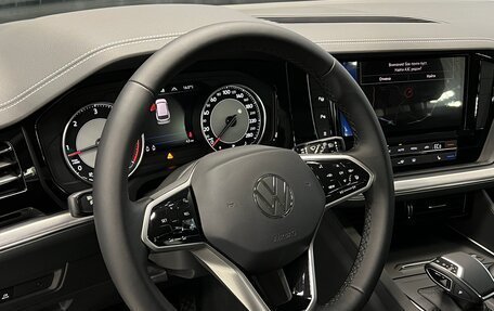 Volkswagen Touareg III, 2022 год, 9 600 000 рублей, 18 фотография