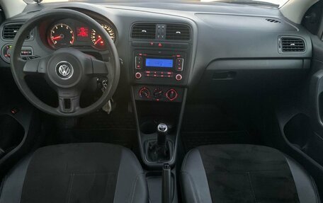 Volkswagen Polo VI (EU Market), 2011 год, 499 000 рублей, 9 фотография