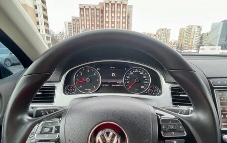 Volkswagen Touareg III, 2017 год, 3 500 000 рублей, 11 фотография