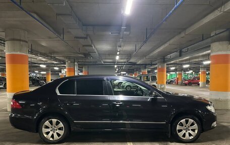 Skoda Superb III рестайлинг, 2012 год, 1 033 000 рублей, 4 фотография