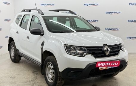 Renault Duster, 2021 год, 2 100 000 рублей, 2 фотография