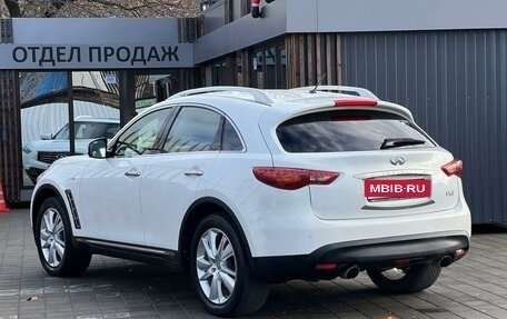 Infiniti FX II, 2012 год, 2 199 000 рублей, 8 фотография