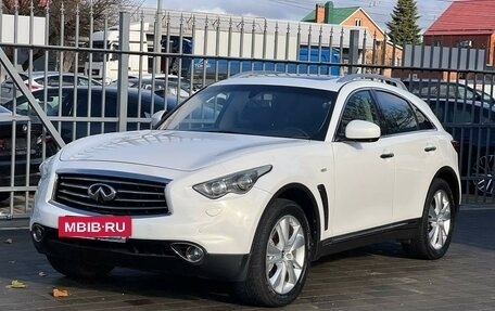 Infiniti FX II, 2012 год, 2 199 000 рублей, 4 фотография