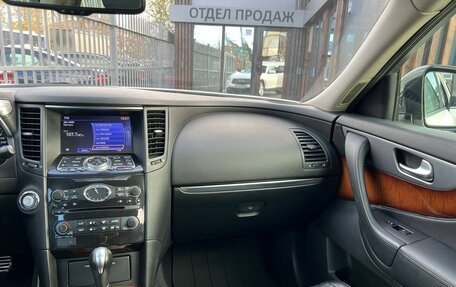 Infiniti FX II, 2012 год, 2 199 000 рублей, 28 фотография