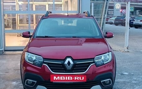 Renault Sandero II рестайлинг, 2019 год, 1 325 000 рублей, 2 фотография