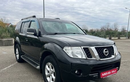 Nissan Pathfinder, 2011 год, 1 840 000 рублей, 1 фотография