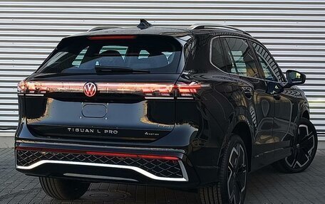 Volkswagen Tiguan, 2024 год, 6 350 000 рублей, 7 фотография