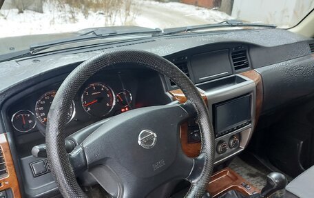 Nissan Patrol, 2008 год, 1 910 000 рублей, 20 фотография