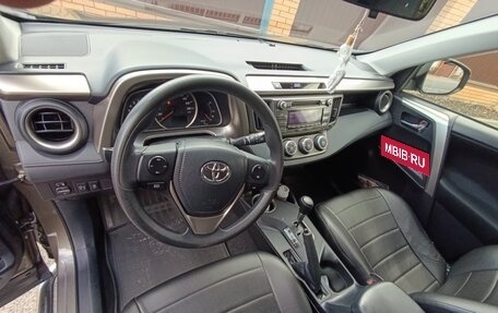 Toyota RAV4, 2014 год, 2 000 000 рублей, 2 фотография