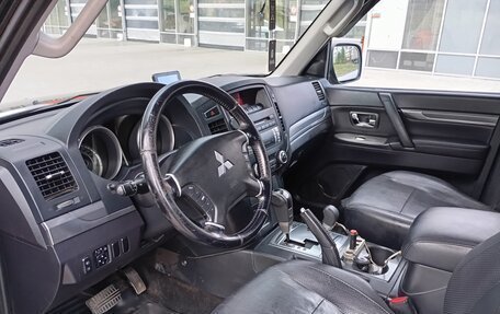 Mitsubishi Pajero IV, 2011 год, 1 950 000 рублей, 7 фотография