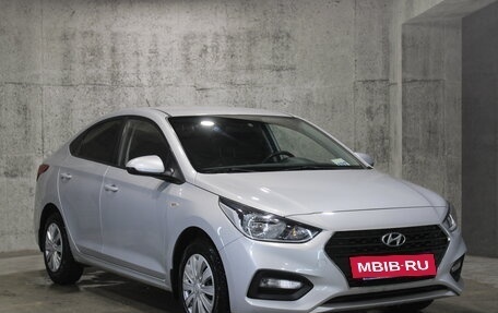 Hyundai Solaris II рестайлинг, 2017 год, 1 334 000 рублей, 3 фотография