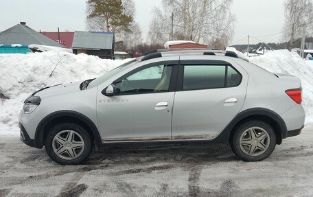 Renault Logan II, 2019 год, 1 199 000 рублей, 2 фотография