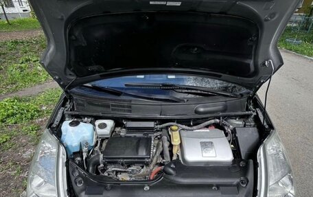 Toyota Prius, 2004 год, 800 000 рублей, 7 фотография