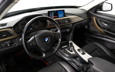 BMW 3 серия, 2013 год, 1 679 000 рублей, 11 фотография