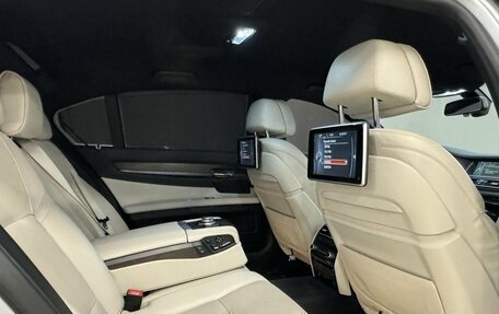 BMW 7 серия, 2012 год, 1 997 000 рублей, 20 фотография