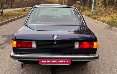 BMW 3 серия, 1981 год, 2 500 000 рублей, 2 фотография