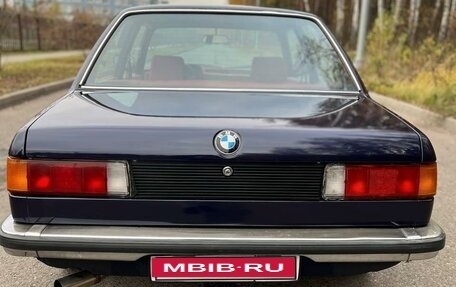 BMW 3 серия, 1981 год, 2 500 000 рублей, 9 фотография