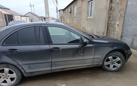 Mercedes-Benz C-Класс, 2001 год, 600 000 рублей, 3 фотография