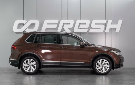 Volkswagen Tiguan II, 2021 год, 3 679 000 рублей, 5 фотография