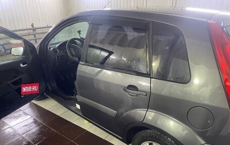 Ford Fiesta, 2007 год, 400 000 рублей, 3 фотография