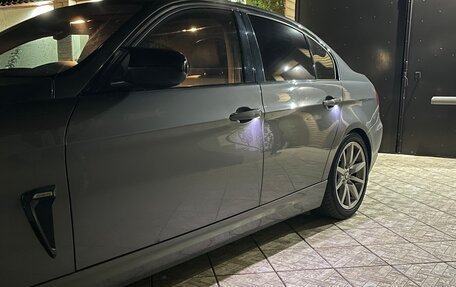 BMW 3 серия, 2010 год, 1 589 000 рублей, 12 фотография