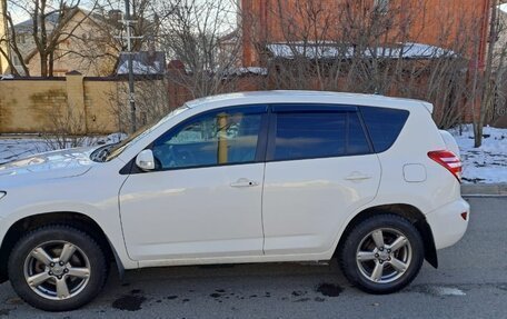 Toyota RAV4, 2012 год, 1 820 000 рублей, 24 фотография