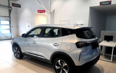 Chery Tiggo 4 I рестайлинг, 2024 год, 2 330 000 рублей, 2 фотография