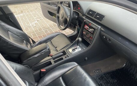 Audi A4, 2002 год, 330 000 рублей, 3 фотография