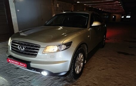 Infiniti FX I, 2007 год, 1 420 000 рублей, 28 фотография