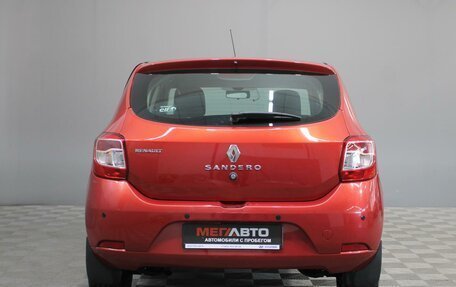 Renault Sandero II рестайлинг, 2016 год, 1 100 000 рублей, 4 фотография