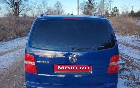 Volkswagen Touran III, 2006 год, 650 000 рублей, 6 фотография