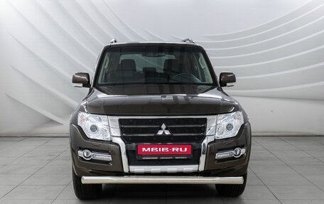 Mitsubishi Pajero IV, 2018 год, 5 058 000 рублей, 2 фотография